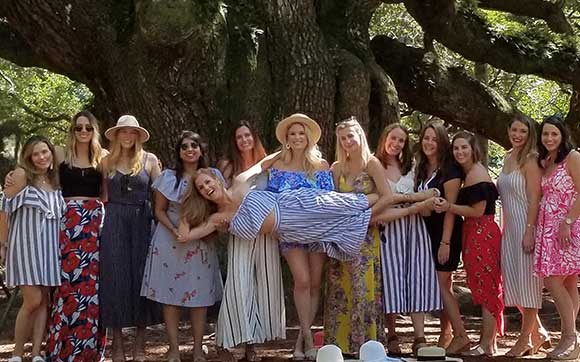 charleston-food-and-wine-tour-01 image charleston-food-and-wine-tour-01